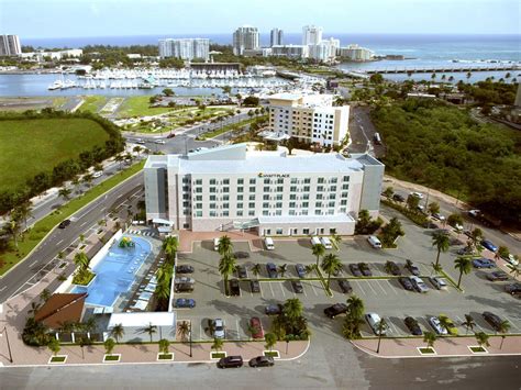 hyatt place san juan city center.
